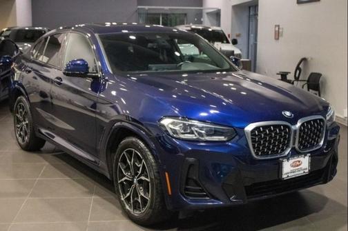 2022 BMW X4 xDrive30i