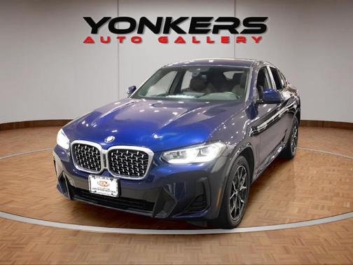 2022 BMW X4 xDrive30i