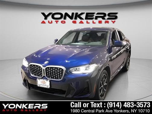 2022 BMW X4 xDrive30i