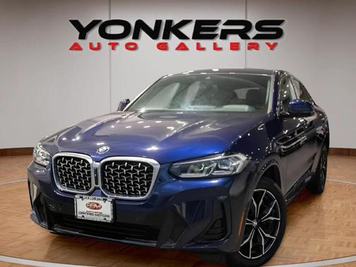 2022 BMW X4 xDrive30i