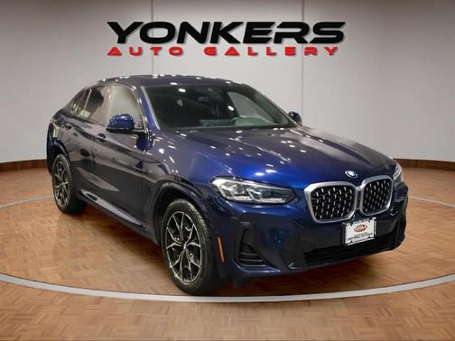 2022 BMW X4 xDrive30i