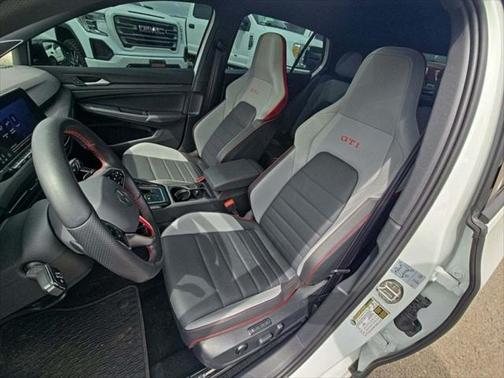 2024 Volkswagen Golf GTI 2.0T S DSG