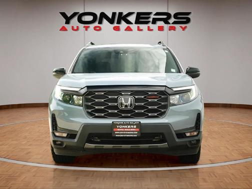 2023 Honda Passport AWD TrailSport
