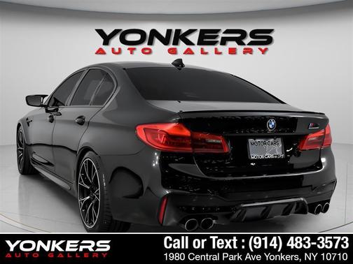 Black Sapphire Metallic 2019 BMW M5 Competition