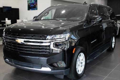 2023 Chevrolet Suburban LT