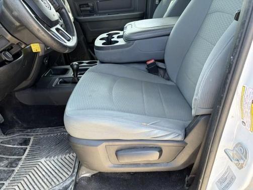 Bright White Clearcoat 2017 RAM 2500 Tradesman