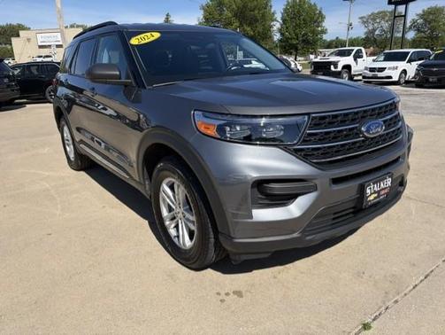 Carbonized Gray Metallic 2024 Ford Explorer XLT