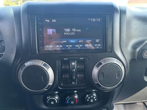 2012 Jeep Wrangler Unlimited Sport