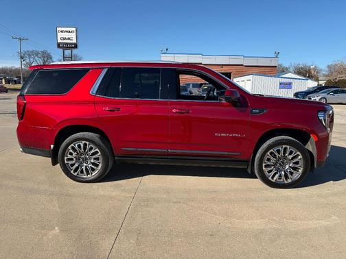2023 GMC Yukon Denali Ultimate