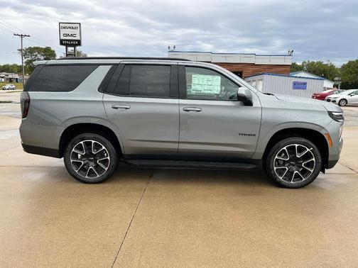 2025 Chevrolet Tahoe RST