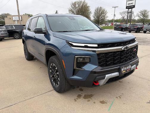 Lakeshore Blue Metallic 2026 Chevrolet Traverse Z71