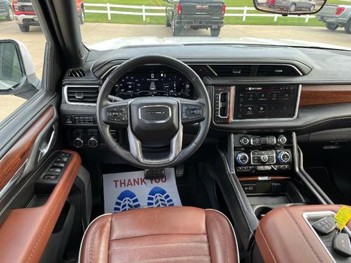 2023 GMC Yukon XL Denali Ultimate