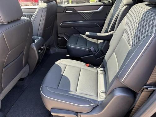 Ebony Twilight Metallic 2026 GMC Acadia Denali