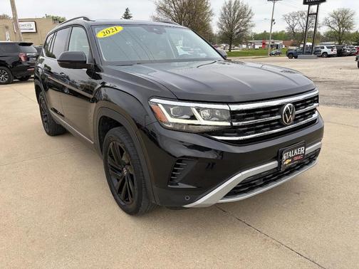 Deep Black Pearl Effect 2021 Volkswagen Atlas 3.6L SEL