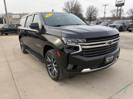 2021 Chevrolet Suburban LT