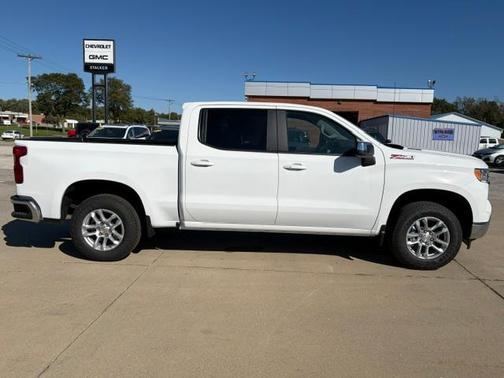 Summit White 2026 Chevrolet Silverado 1500 LT
