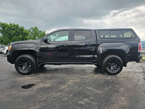 2022 GMC Canyon AT4 w/Leather