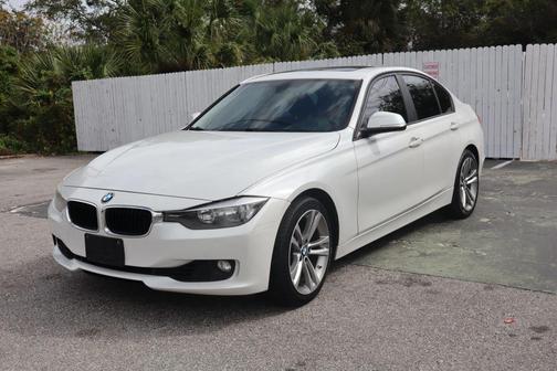 2013 BMW 328 328i Sedan 4D