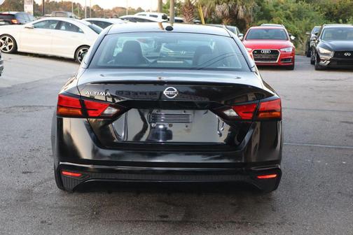 2020 Nissan Altima S FWD