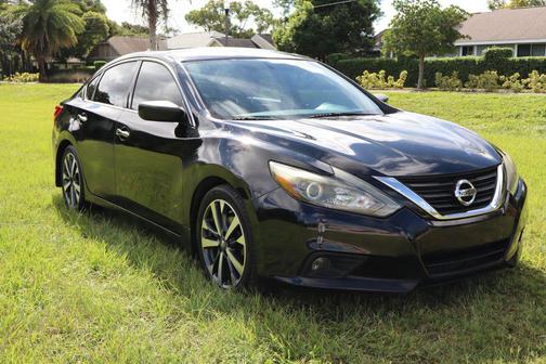2016 Nissan Altima 2.5 SR