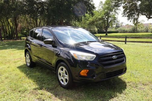 2017 Ford Escape S
