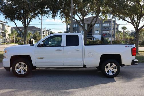 2017 Chevrolet Silverado 1500 2LT