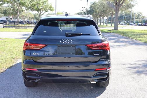 2021 Audi Q3 45 S line Premium Plus