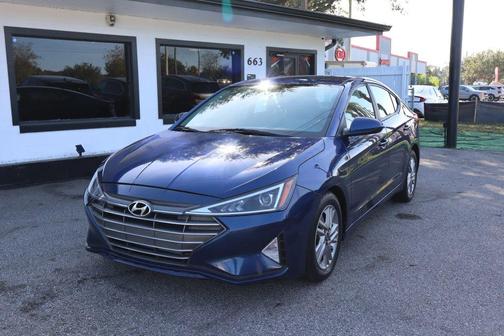 2020 Hyundai ELANTRA SEL