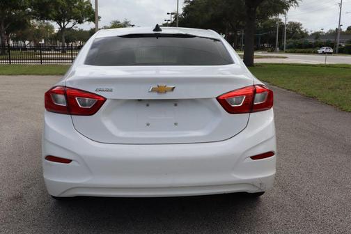 2019 Chevrolet Cruze LS