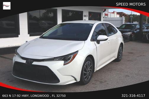 Blizzard Pearl 2020 Toyota Corolla LE