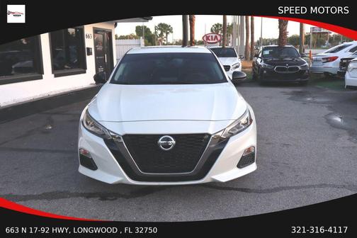 Pearl White Tricoat 2020 Nissan Altima SR VC-Turbo FWD