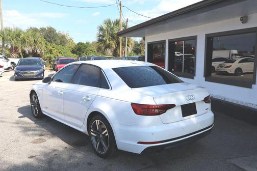 2017 Audi A4 2.0T Premium Plus