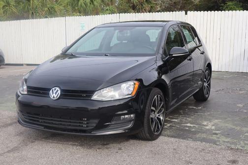 2016 Volkswagen Golf TSI SE 4-Door