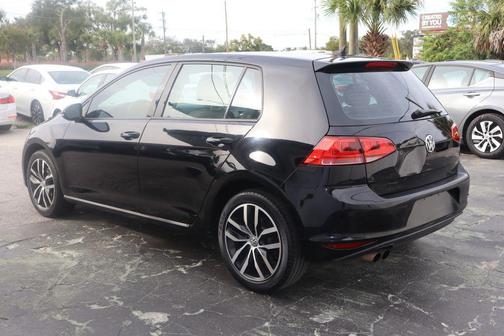 2016 Volkswagen Golf TSI SE 4-Door