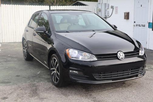 2016 Volkswagen Golf TSI SE 4-Door
