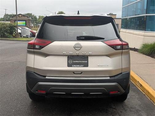 2022 Nissan Rogue SL