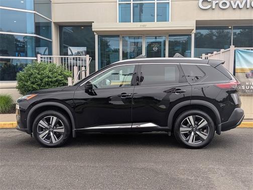 2022 Nissan Rogue SL