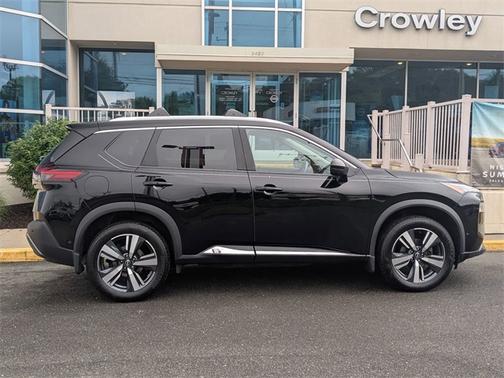 2022 Nissan Rogue SL