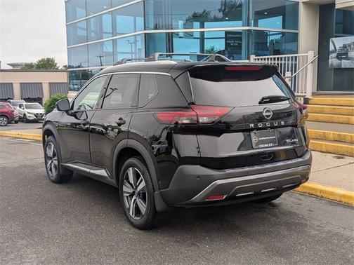 2022 Nissan Rogue SL