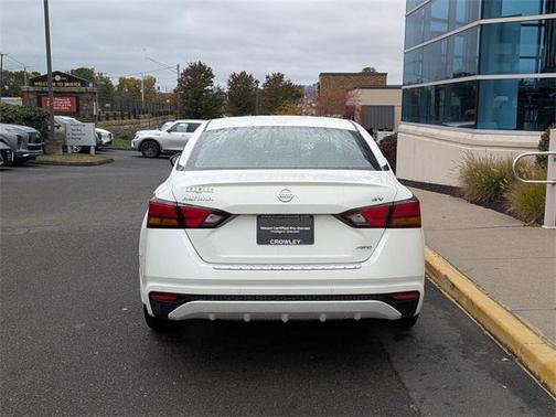 2021 Nissan Altima 2.5 SV