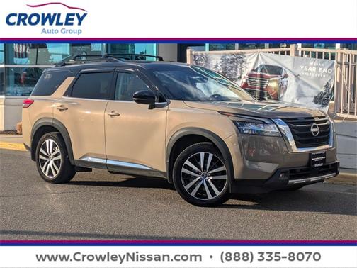 2023 Nissan Pathfinder Platinum