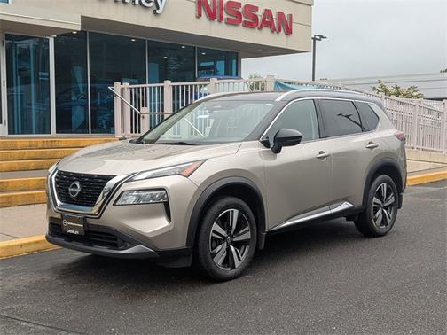 2022 Nissan Rogue SL