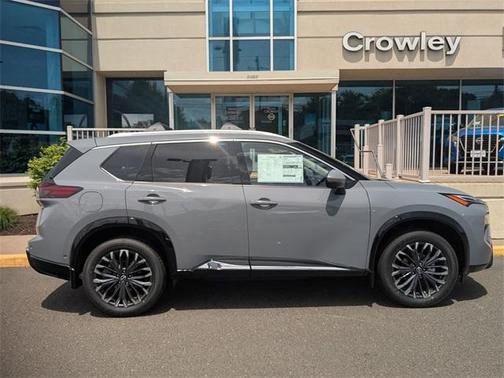 2025 Nissan Rogue Platinum
