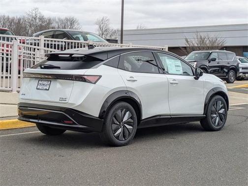 2025 Nissan ARIYA EVOLVE+