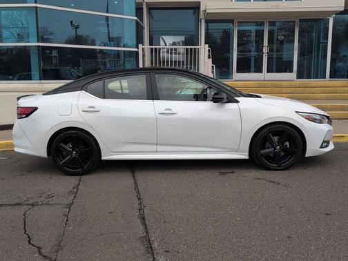 2023 Nissan Sentra SR