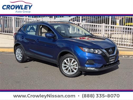 2022 Nissan Rogue Sport SV