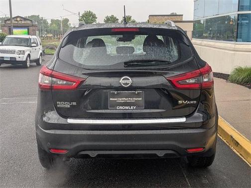 2022 Nissan Rogue Sport SV