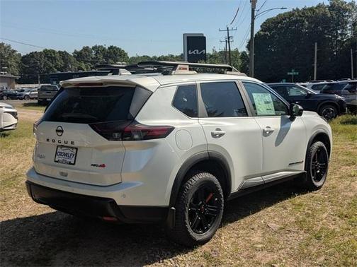 2025 Nissan Rogue Rock Creek
