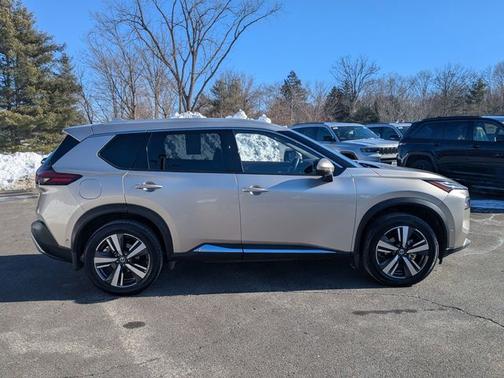 2021 Nissan Rogue Platinum