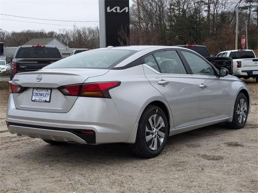 2025 Nissan Altima S